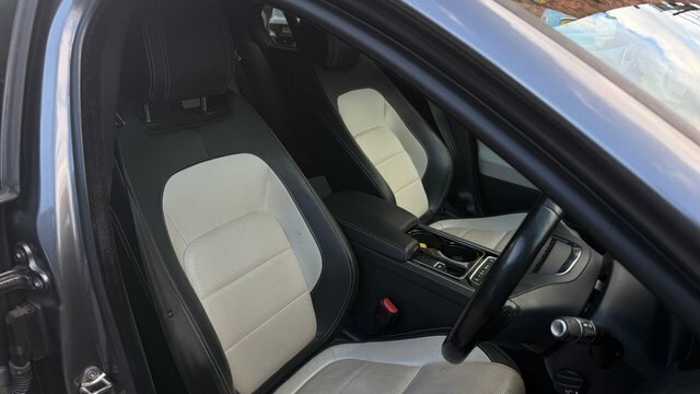 Jaguar XE Saloon Grey #6
