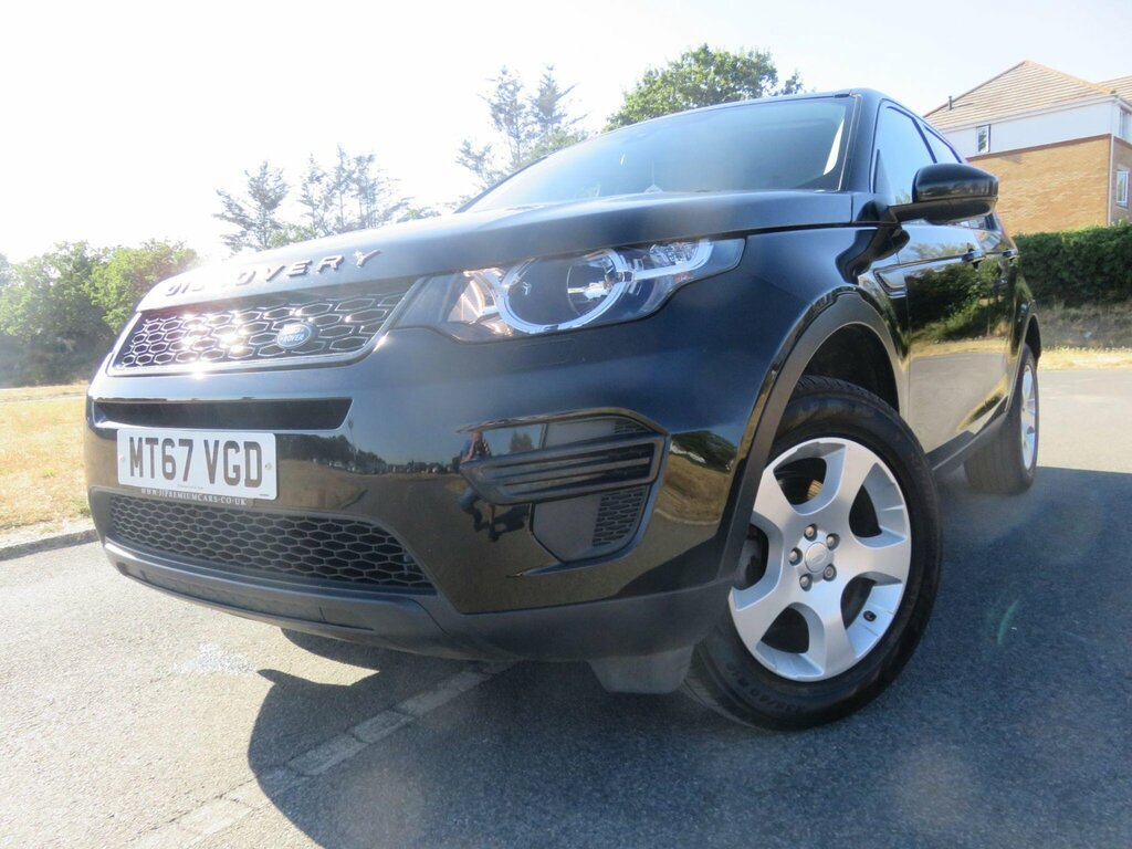Land Rover Discovery Sport 2.0 Ed4 Pure Euro 6 Ss 5 Seat Black #2