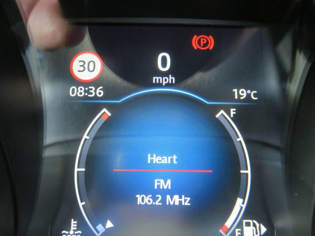 Jaguar XE 2.0D R-sport Saloon Grey #21