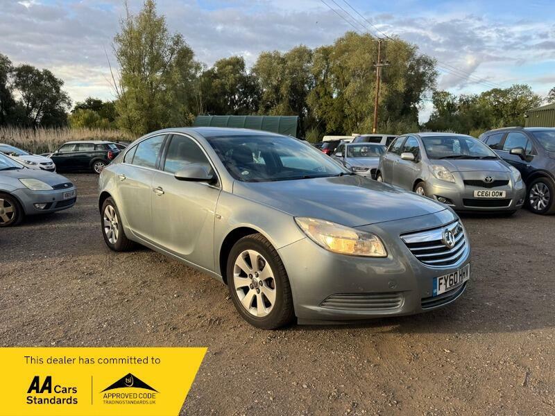 Vauxhall Insignia Exclusiv Silver
