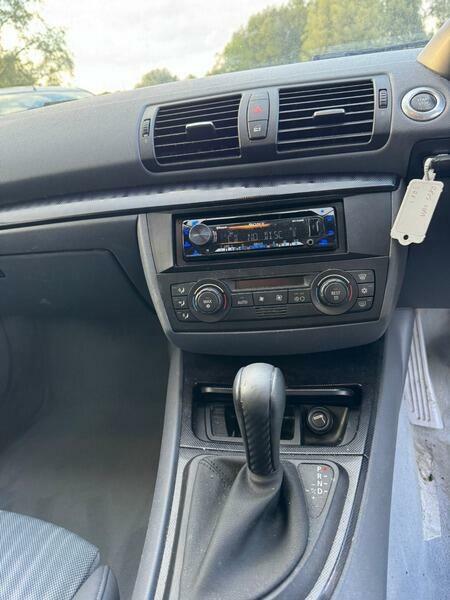BMW 1 Series Hatchback 2.0 Blue #15