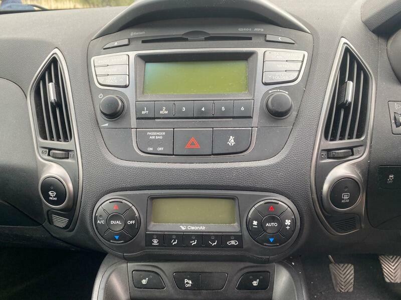 Hyundai Ix35 Crdi Se Nav White #9