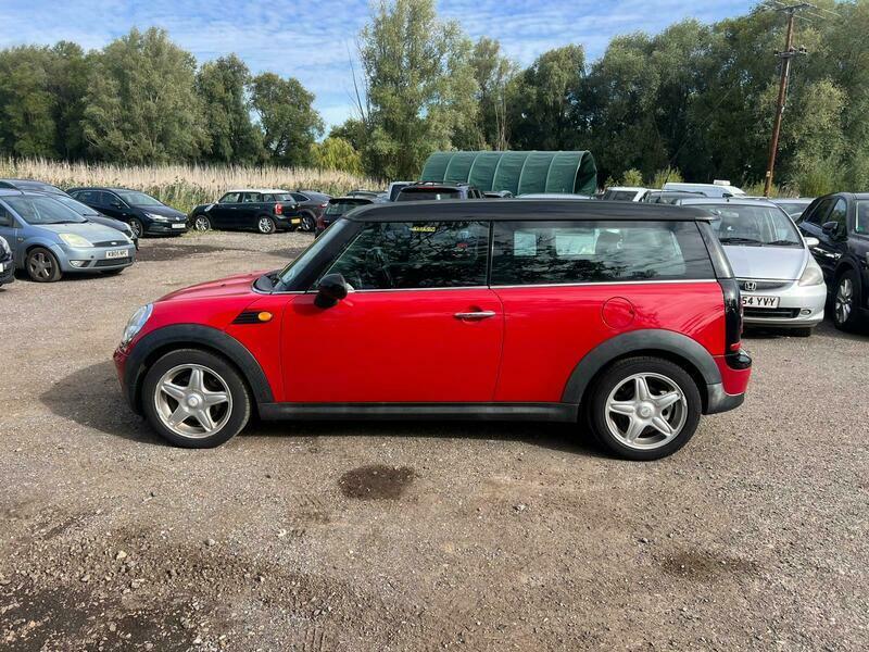 Mini Clubman Cooper Red #3