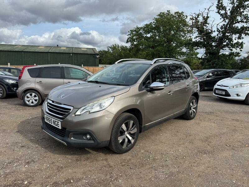 Peugeot 2008 1.2 Puretech Allure Grey #3