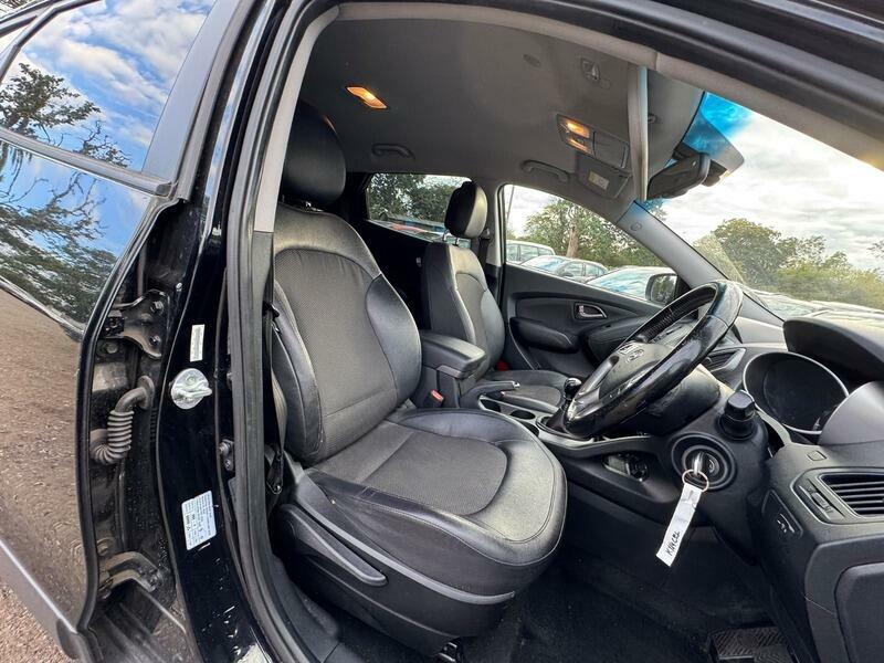 Hyundai Ix35 1.7 Crdi Premium Panorama Euro 5 Ss Orange #12
