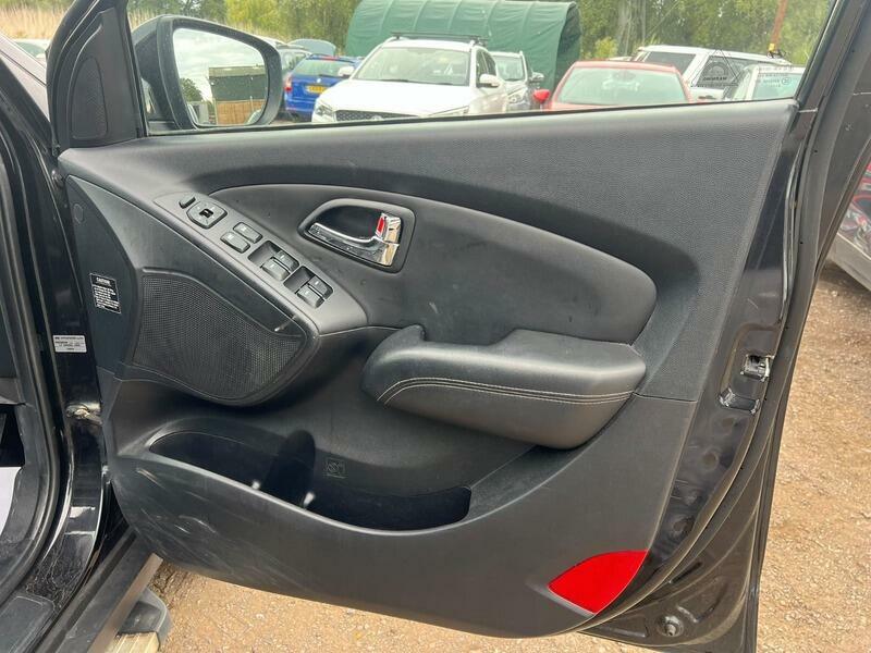 Hyundai Ix35 1.7 Crdi Premium Euro 5 Ss Silver #23
