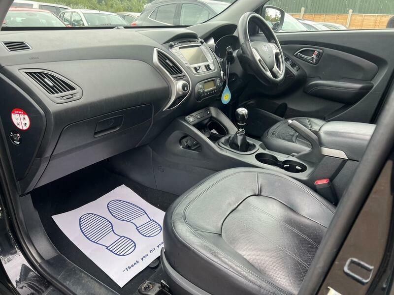 Hyundai Ix35 1.7 Crdi Premium Euro 5 Ss Silver #9