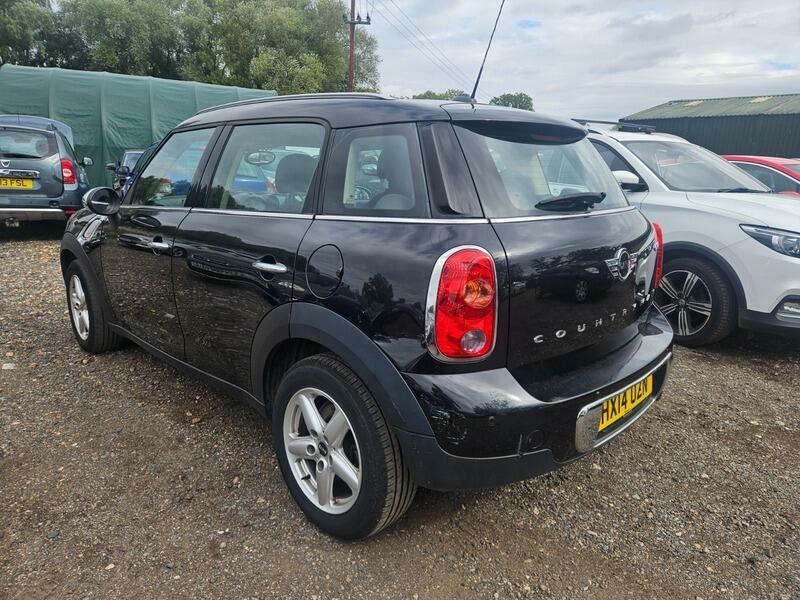 Mini Countryman One Black #5
