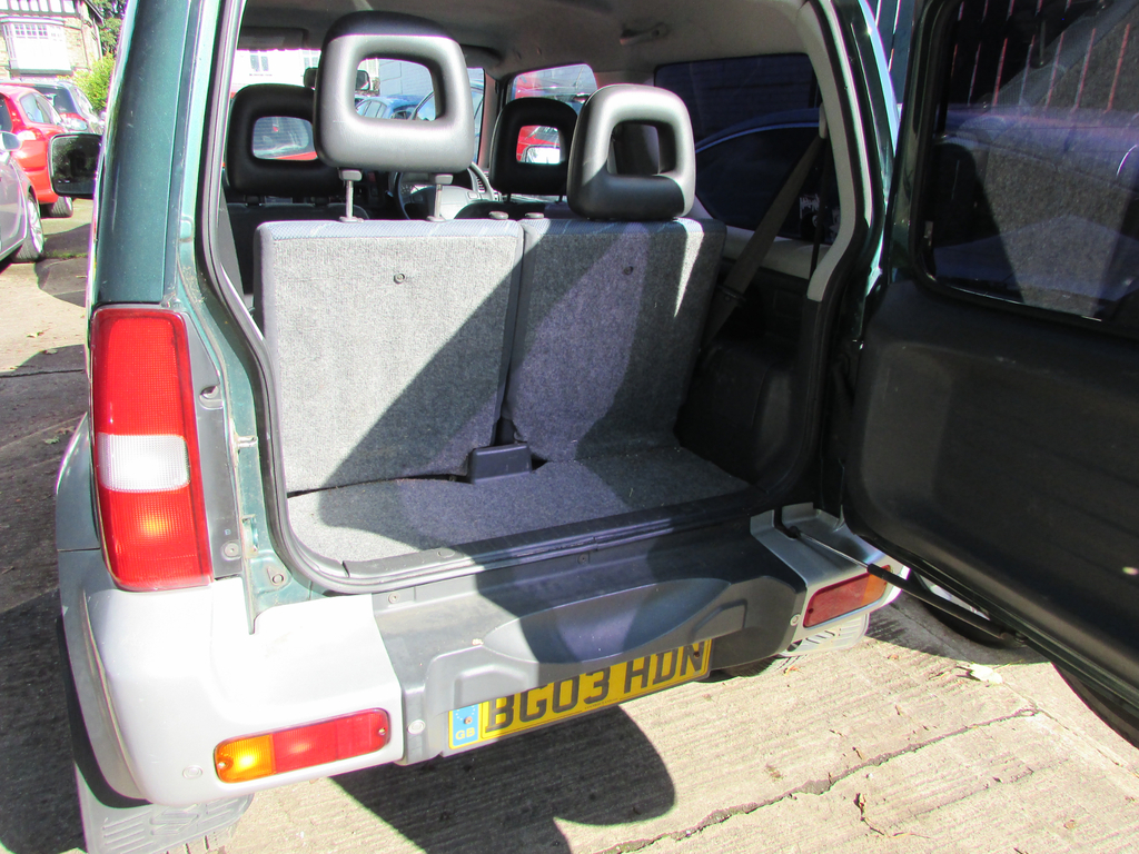 Suzuki Jimny 1.3 Jlx Red #9