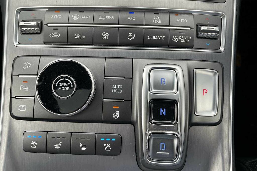 Hyundai Santa Fe Premium Black #22