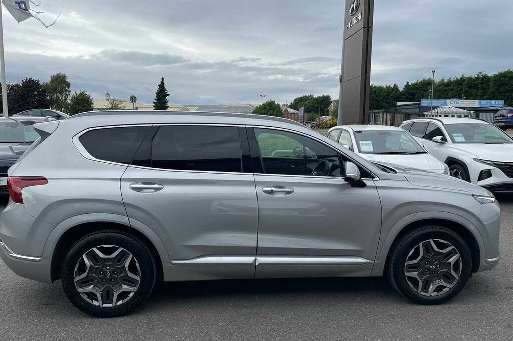 Hyundai Santa Fe Premium Black #8