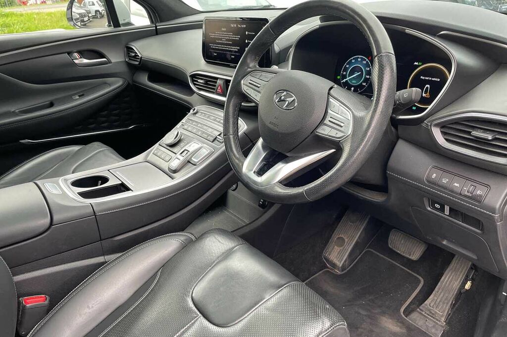 Hyundai Santa Fe Premium Black #13