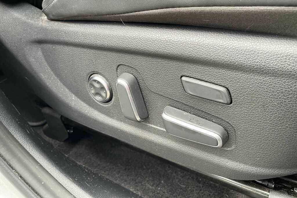 Hyundai Santa Fe Premium Black #14