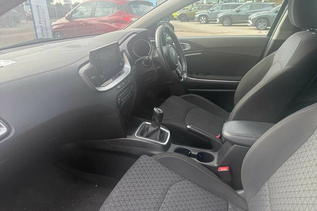 Kia Ceed 1.0T Gdi Isg 2 Black