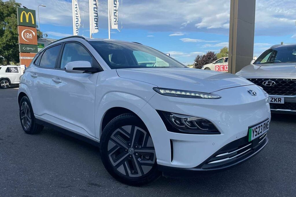 Hyundai Kona Ultimate 64Kwh Ev 204Ps White