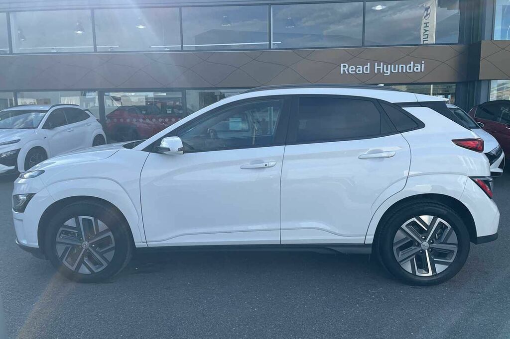 Hyundai Kona Ultimate 64Kwh Ev 204Ps White #6