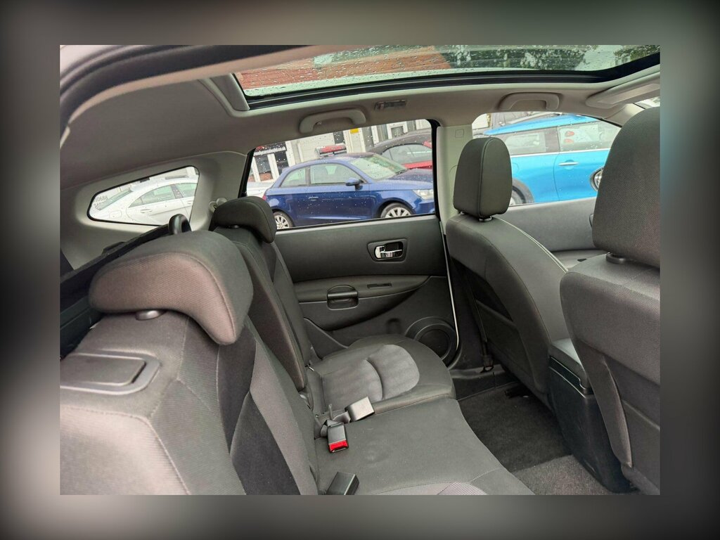 Nissan Qashqai+2 1.6 Plus 2 N-tec Red #22