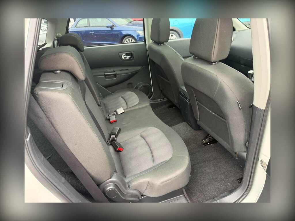 Nissan Qashqai+2 1.6 Plus 2 N-tec Red #23