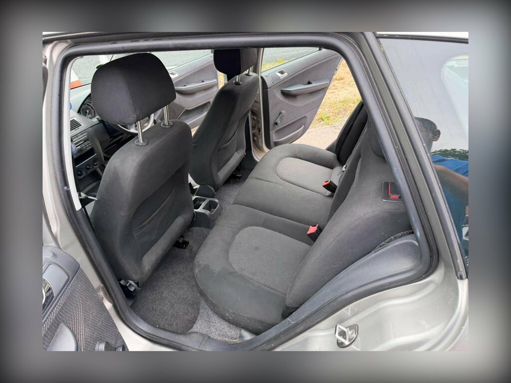 Skoda Fabia 1.2 Htp Classic Hatchback Blue #16