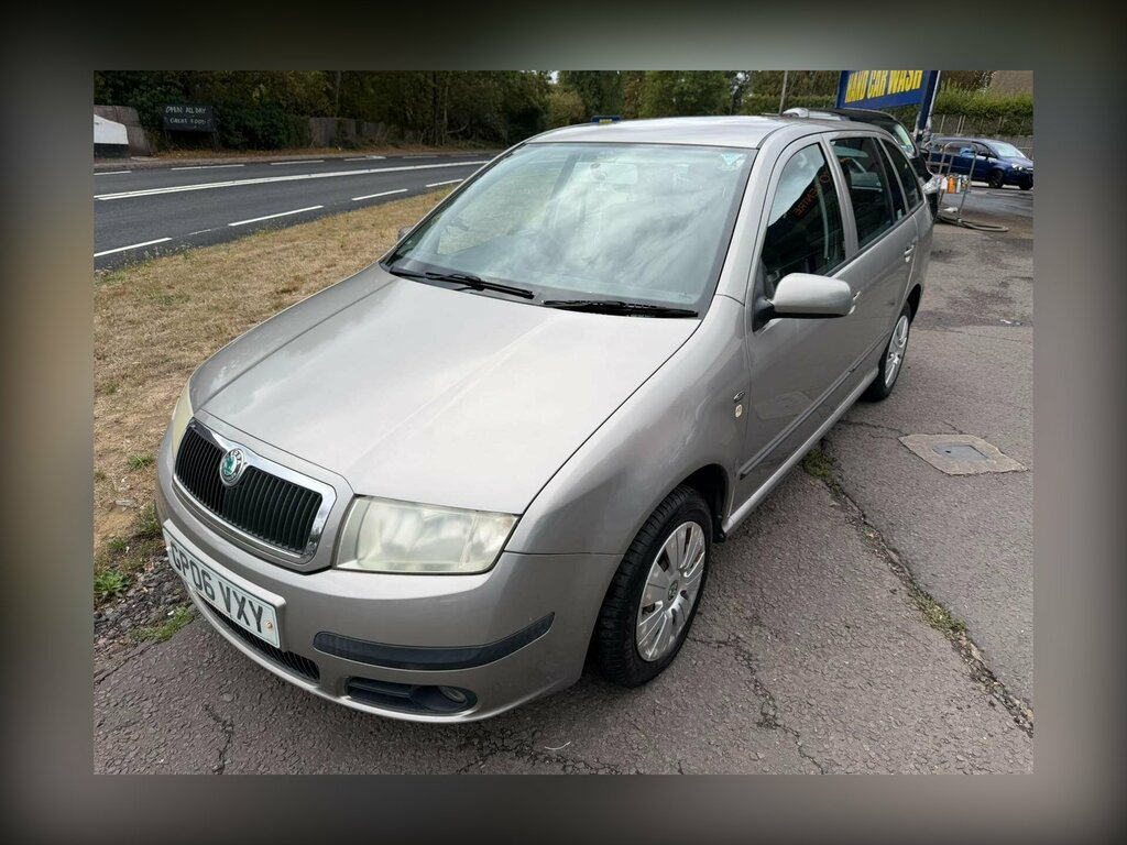 Skoda Fabia 1.2 Htp 12V Ambiente Beige #3