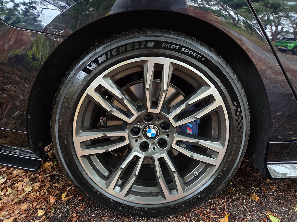 BMW 5 Series M Sport Grey #30