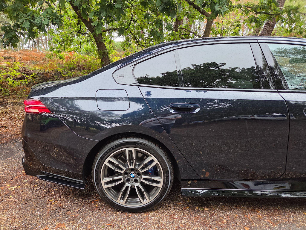 BMW 5 Series M Sport Grey #23