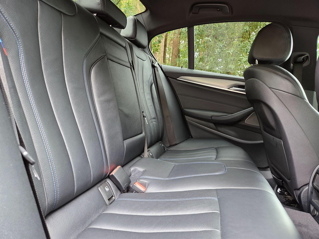 BMW 5 Series 530E M Sport Techplus Pack Blue #28