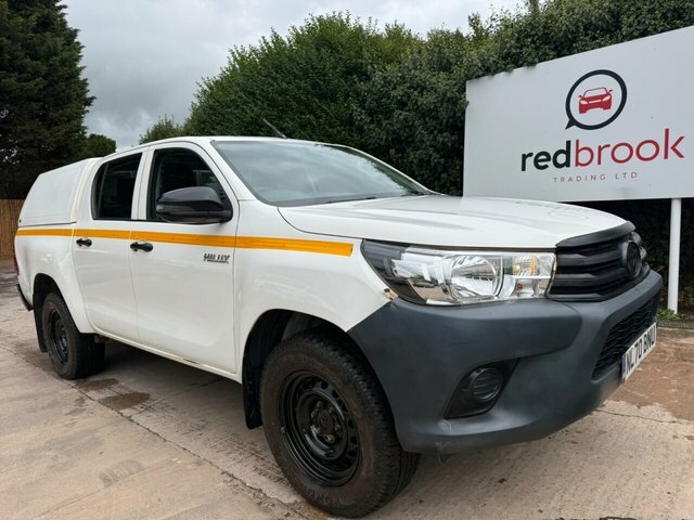 Toyota HILUX 2.4 D-4d Active Pickup Double Cab Manua White