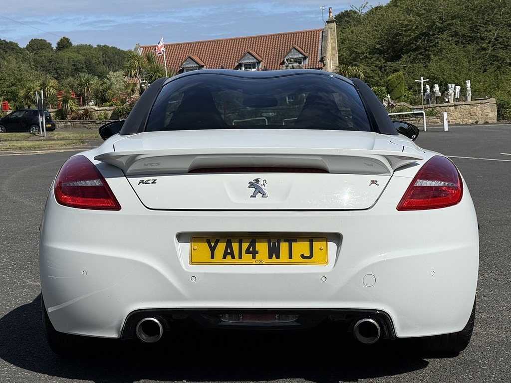 Peugeot RCZ Coupe White #11