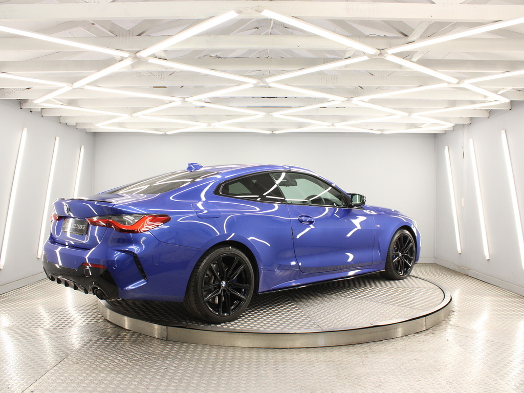 BMW 4 Series 420D Xdrive M Sport Blue #4