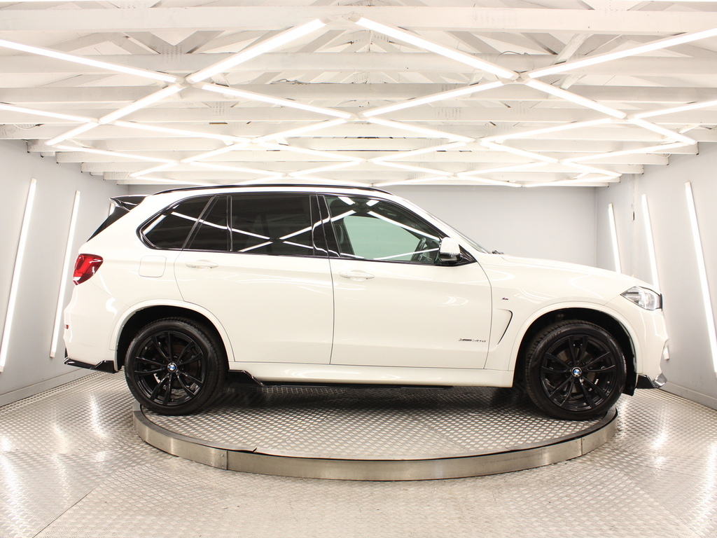 BMW X5 Xdrive30d M Sport White #2