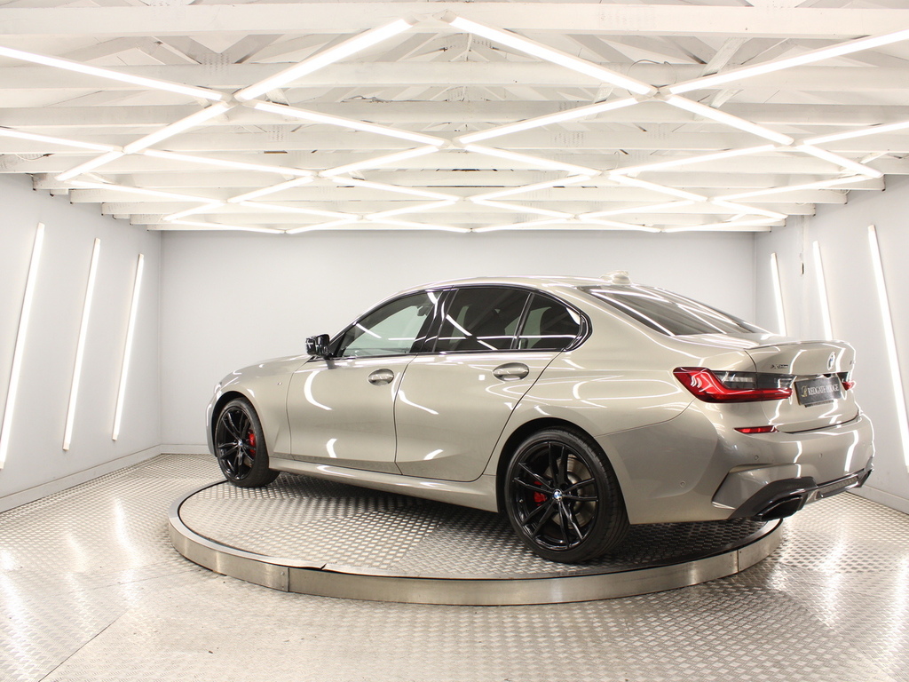 BMW 3 Series Saloon YG22WCA Grey #5