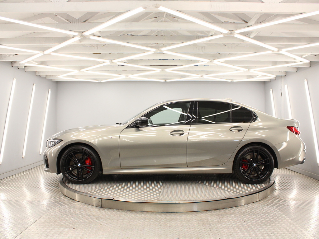BMW 3 Series Saloon YG22WCA Grey #3