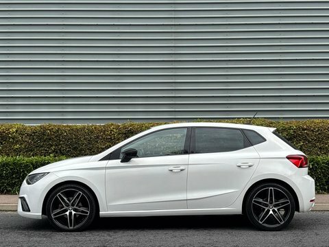 Seat Ibiza Tsi Fr YG67AEB White #4