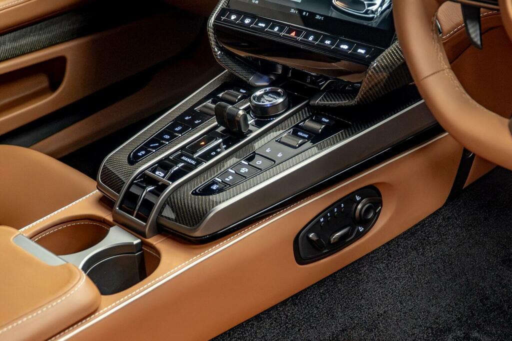 Aston Martin Vanquish V12 2dr Auto Black #34