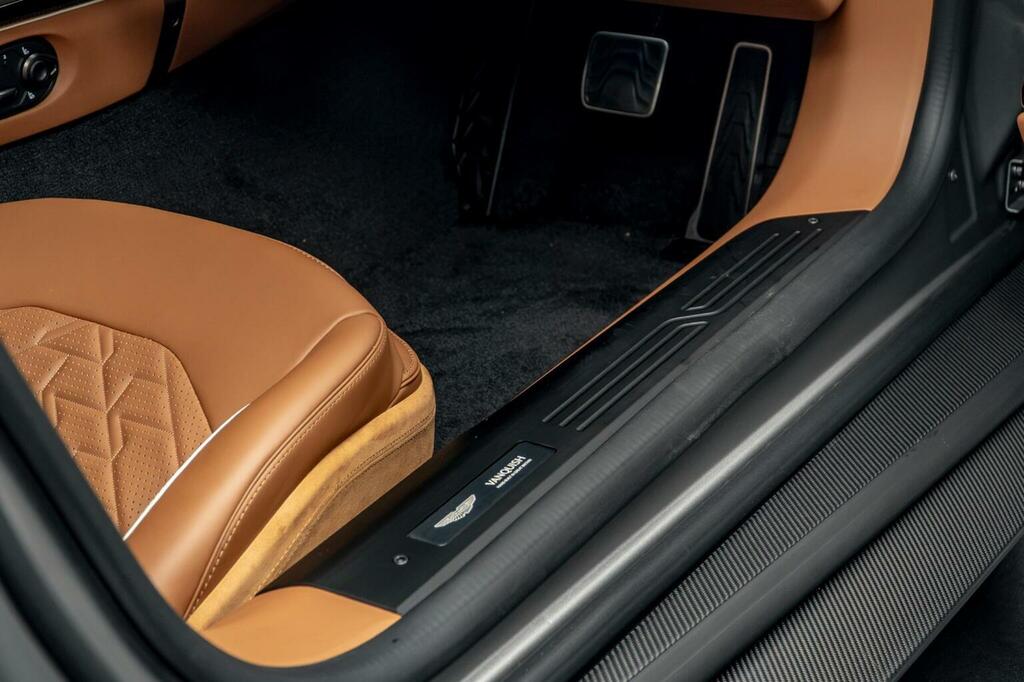 Aston Martin Vanquish V12 2dr Auto Black #48