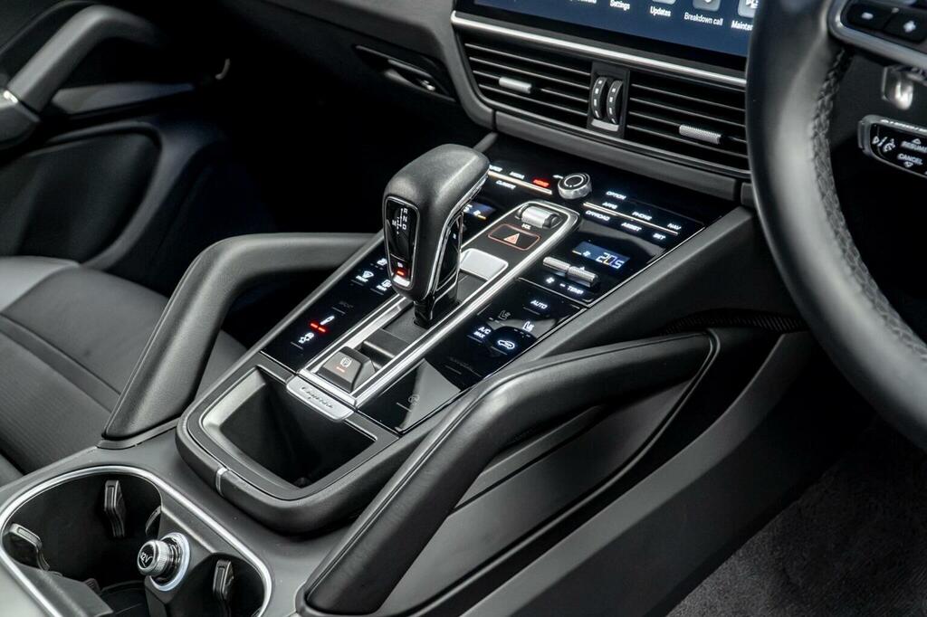 Porsche Cayenne My24 Grey #34