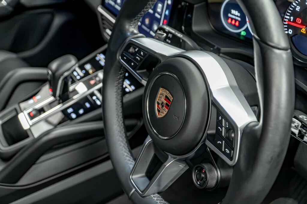 Porsche Cayenne My24 Grey #36