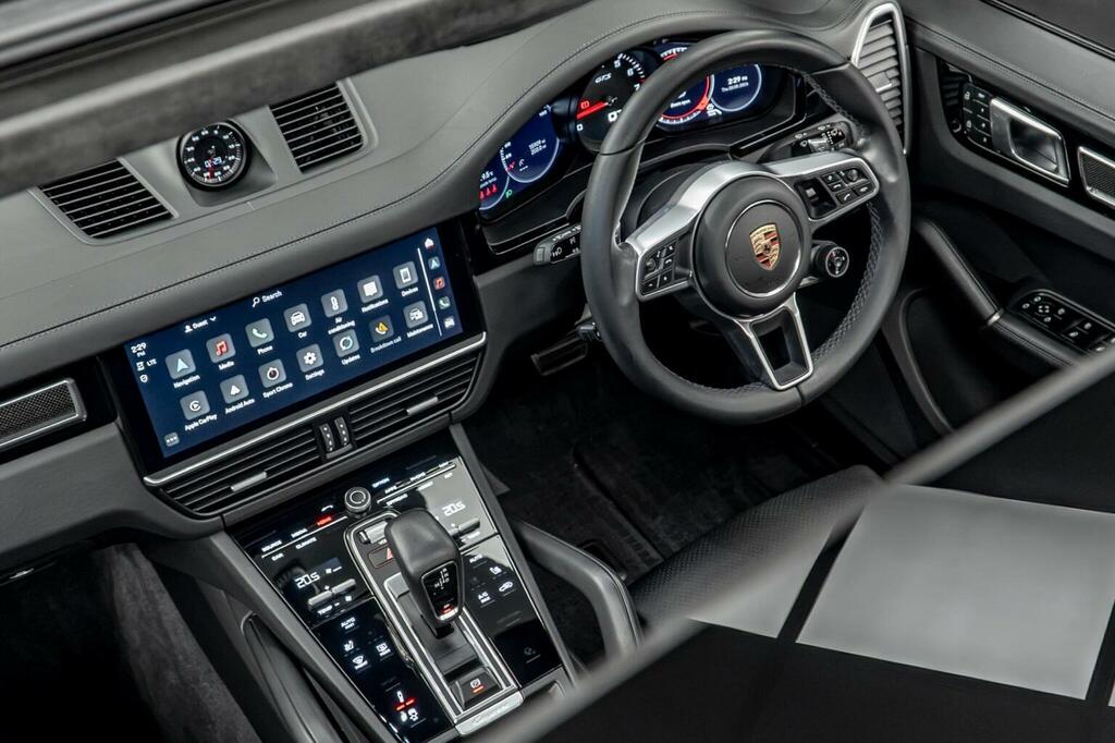 Porsche Cayenne My24 Grey #39