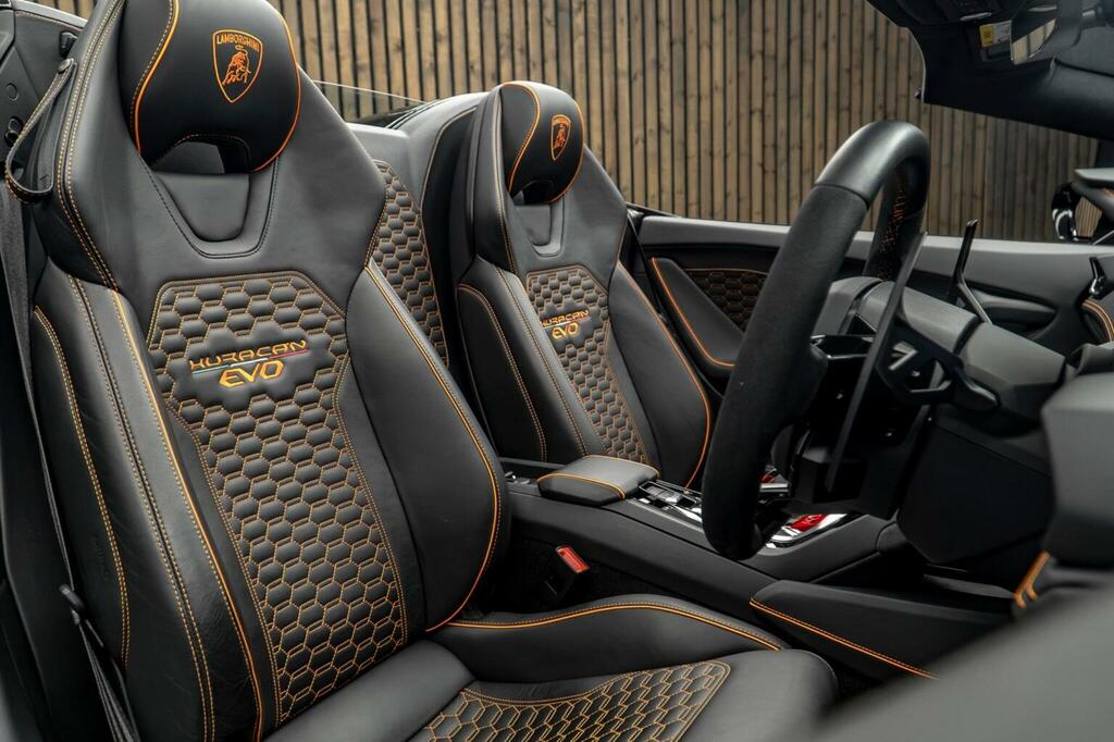 Lamborghini Huracan 5.2 V10 Lp 640-4 Evo Spyder Ldf 4Wd Euro 6 Ss 2 Black #2