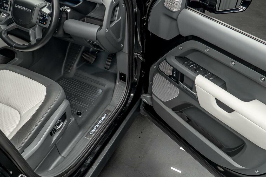 Land Rover Defender 130 Defender X-dynamic Hse D Mhev A Grey #27