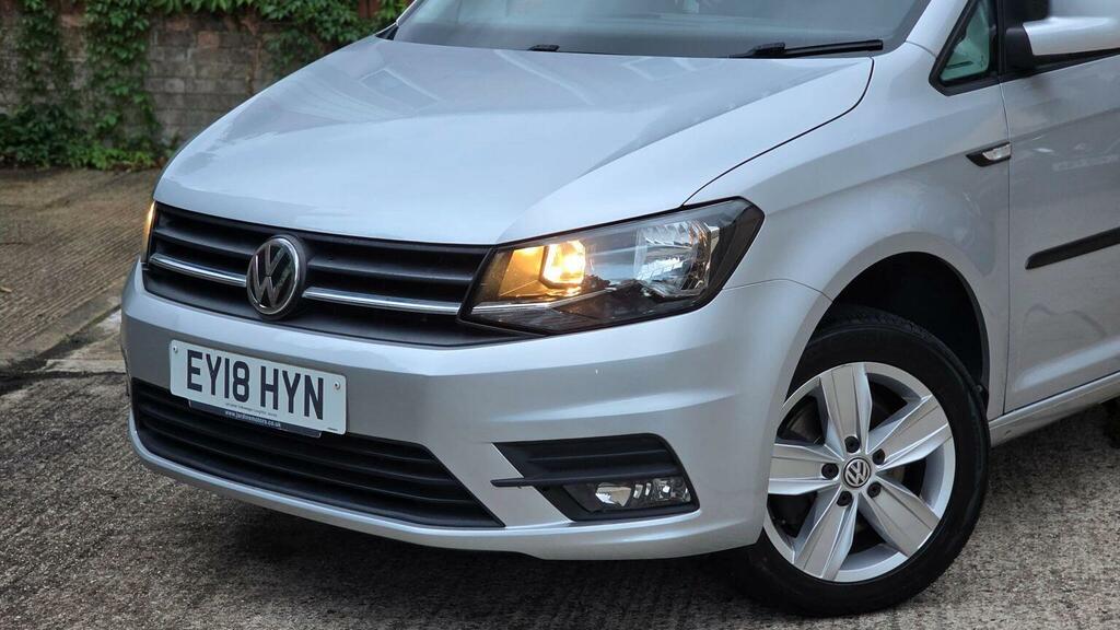Volkswagen Caddy 2018 2.0 Tdi C20 Bluemotion Tech Highline Panel Va Grey #65