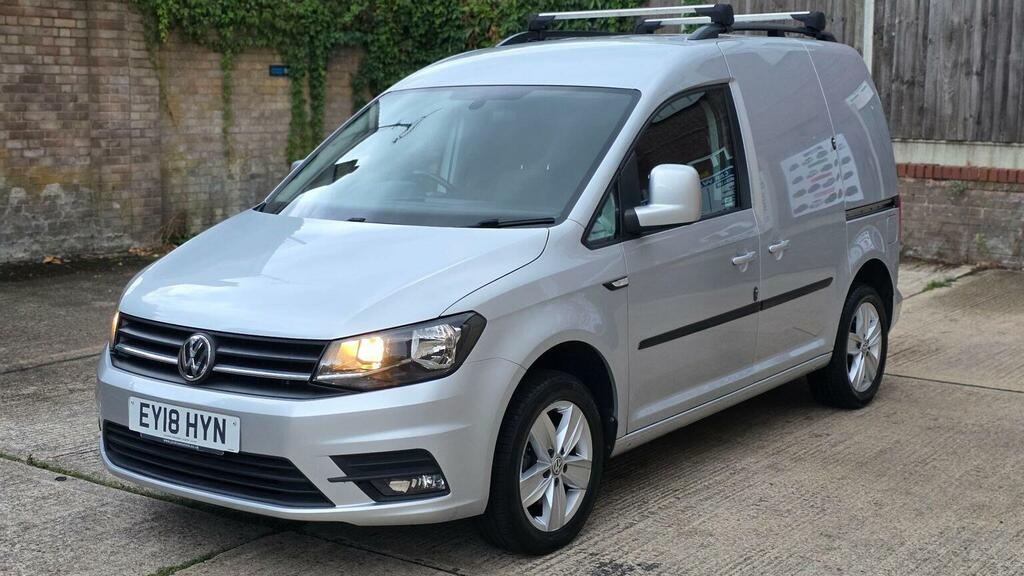 Volkswagen Caddy 2018 2.0 Tdi C20 Bluemotion Tech Highline Panel Va Grey #10