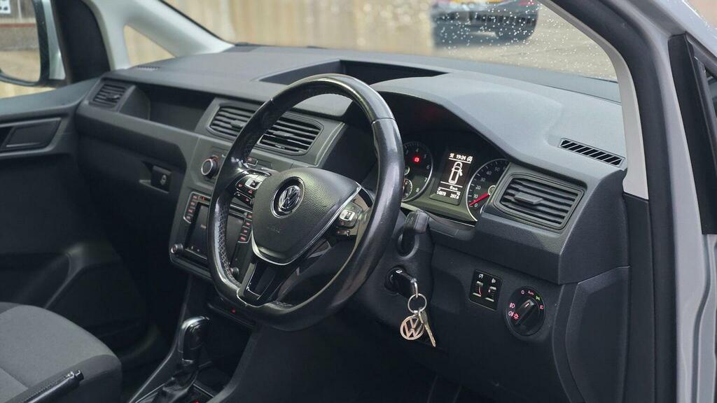 Volkswagen Caddy 2018 2.0 Tdi C20 Bluemotion Tech Highline Panel Va Grey #25