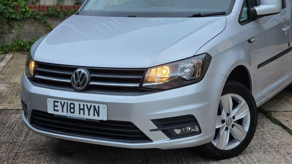 Volkswagen Caddy 2018 2.0 Tdi C20 Bluemotion Tech Highline Panel Va Grey #64