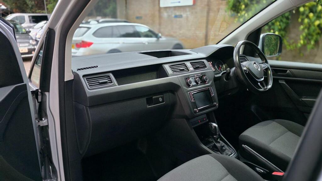 Volkswagen Caddy 2018 2.0 Tdi C20 Bluemotion Tech Highline Panel Va Grey #42