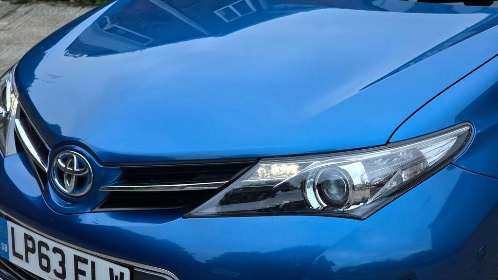 Toyota Auris D-4d Active Blue #75