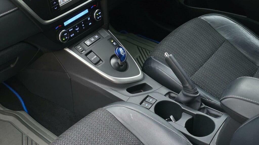Toyota Auris D-4d Active Blue #54