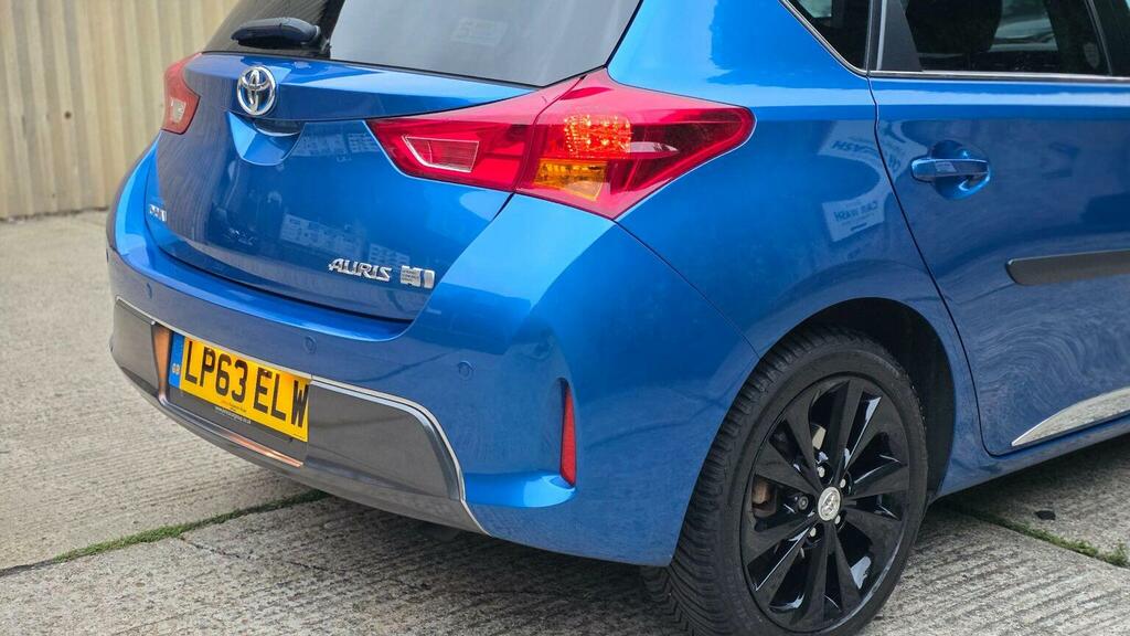 Toyota Auris D-4d Active Blue #65