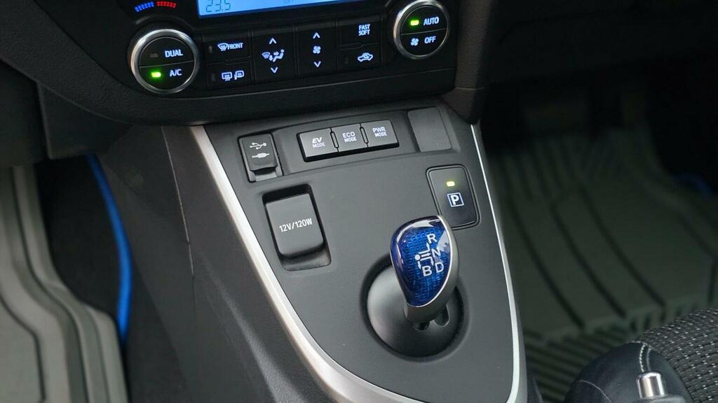 Toyota Auris D-4d Active Blue #47